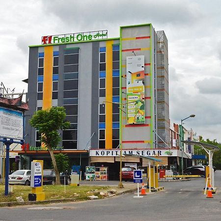 Fresh One Hotel Batam Exterior foto